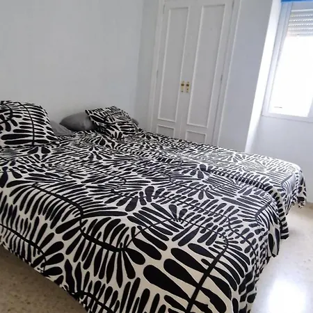 Centrico Jerez Calle Tucan N17 * Jerez de la Frontera