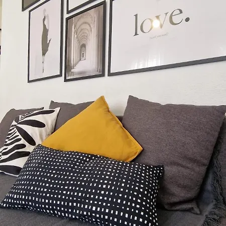 Apartment Centrico Jerez Calle Tucan N17 *